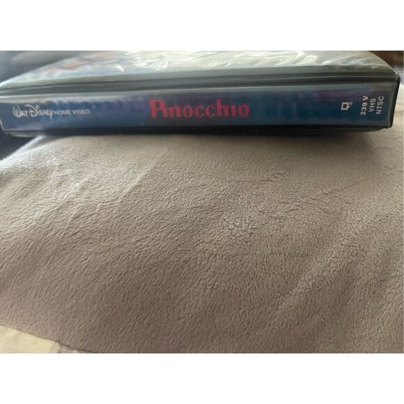 Walt Disney Pinocchio VHS Clamshell 1985 239V Original Black Case - Picture 8 of 8
